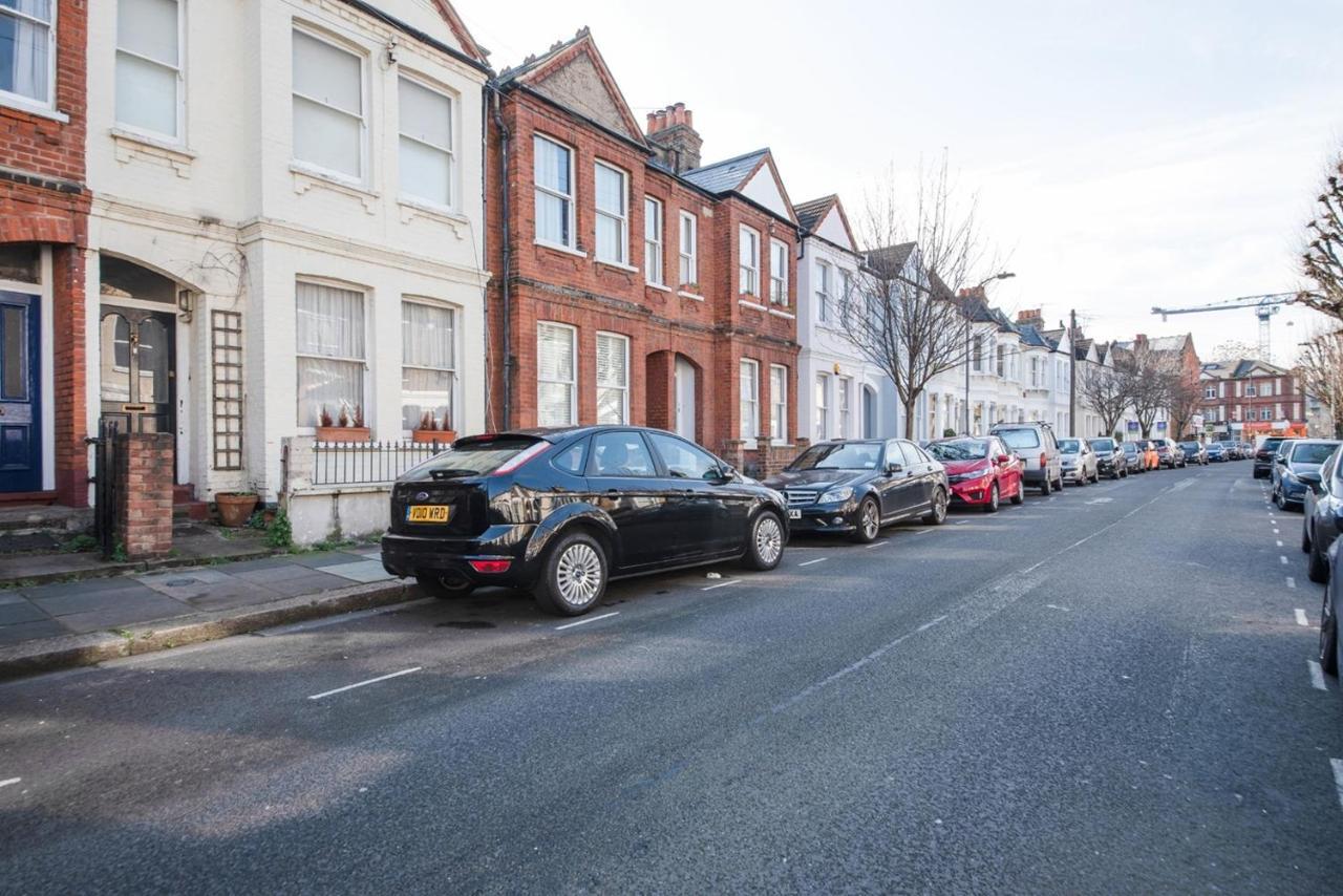 Comfortable Flat In Hammersmith Leilighet London Eksteriør bilde