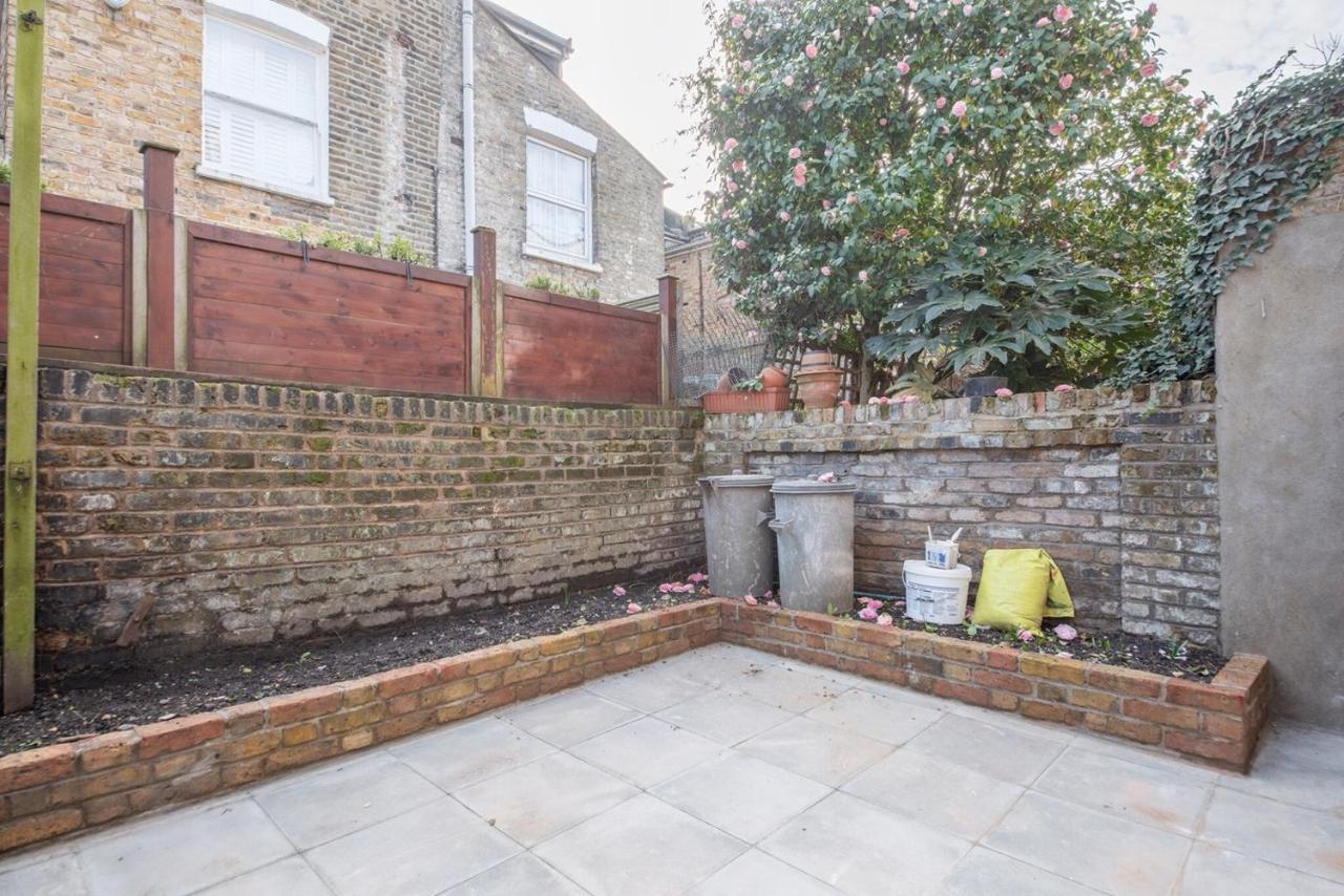 Comfortable Flat In Hammersmith Leilighet London Eksteriør bilde